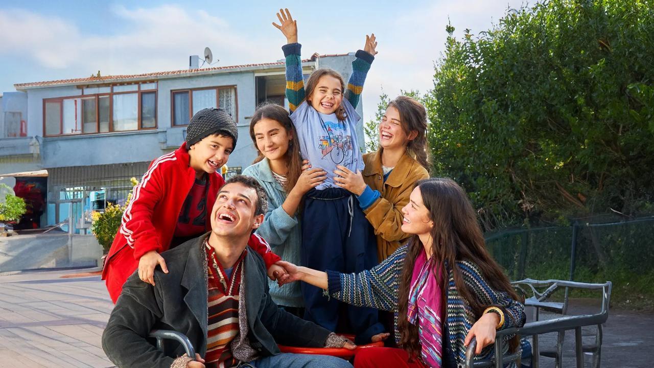 مسلسل المشردون الحلقة 42 الثانية والاربعون مترجمة